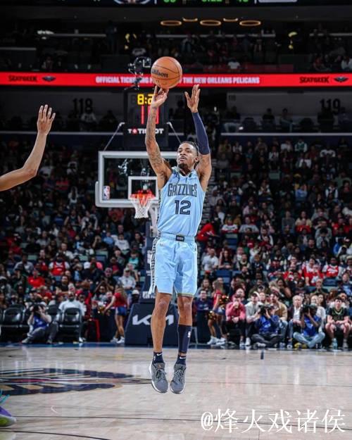 莫兰特上半场表现：投篮命中率50%，罚球全中，贡献7分、2篮板、2助攻、1抢断、1盖帽